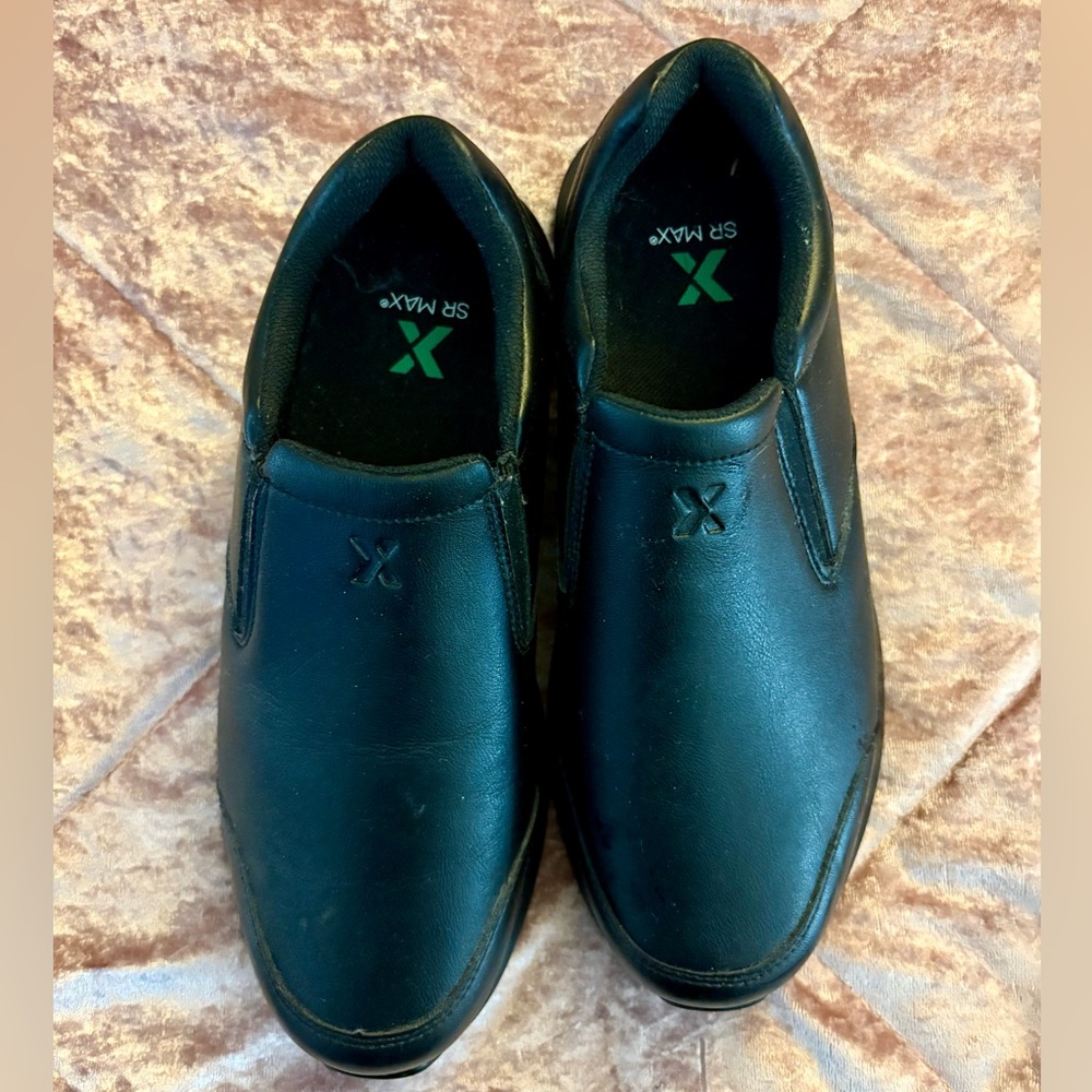 SR Max Women’s Slip-On Non-Slip Shoes Size 8.5
